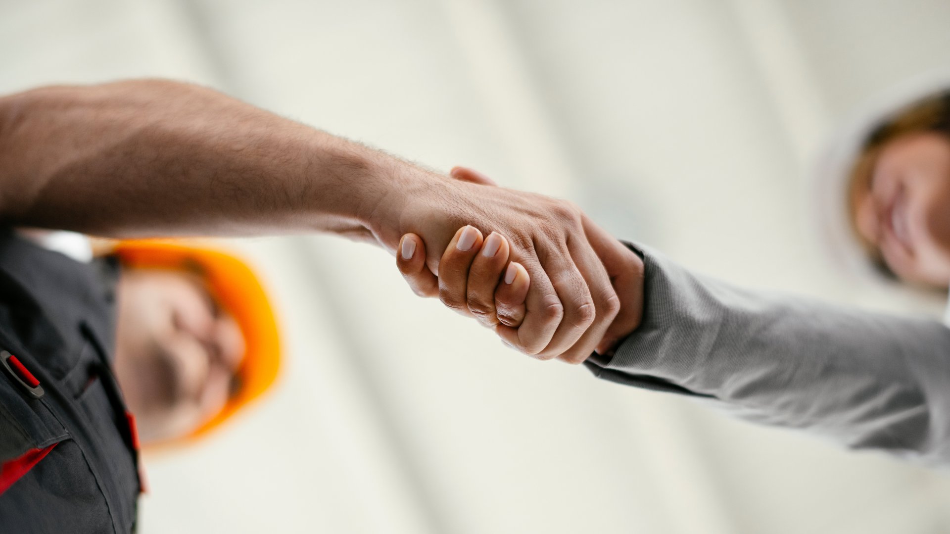 Montage, onderhoud, onderdelenservice - Colasit