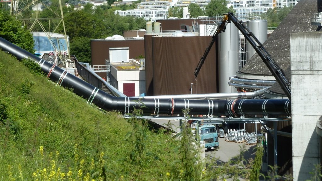 Aanleg van PE-pijpleidingen voor de chemische industrie, rioolwaterzuiveringsinstallaties, afvalverbrandingsinstallaties - Colasit